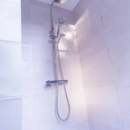 Appartement Charmant - Chambre Separee - 300m De La Gare Et Acces Direct Au Coeur Historique