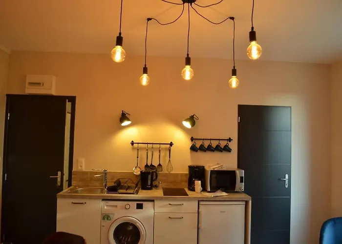 Charmant - Chambre Separee - 300m De La Gare Et Acces Direct Au Coeur Historique *